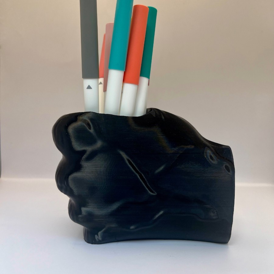 Pen Grip - 3D Printed Pen Holder Shaped Like a Closed Fist