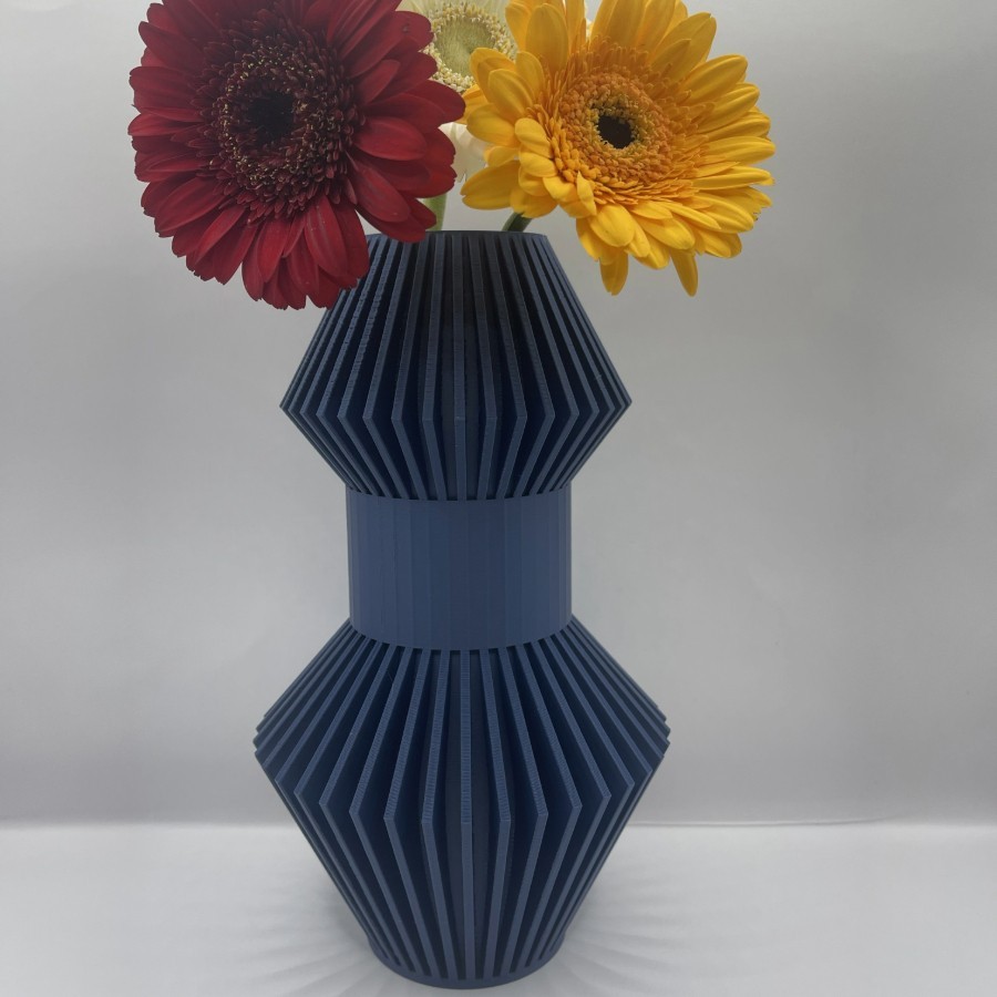 Vase Linéa – Vase design moderne aux lignes graphiques