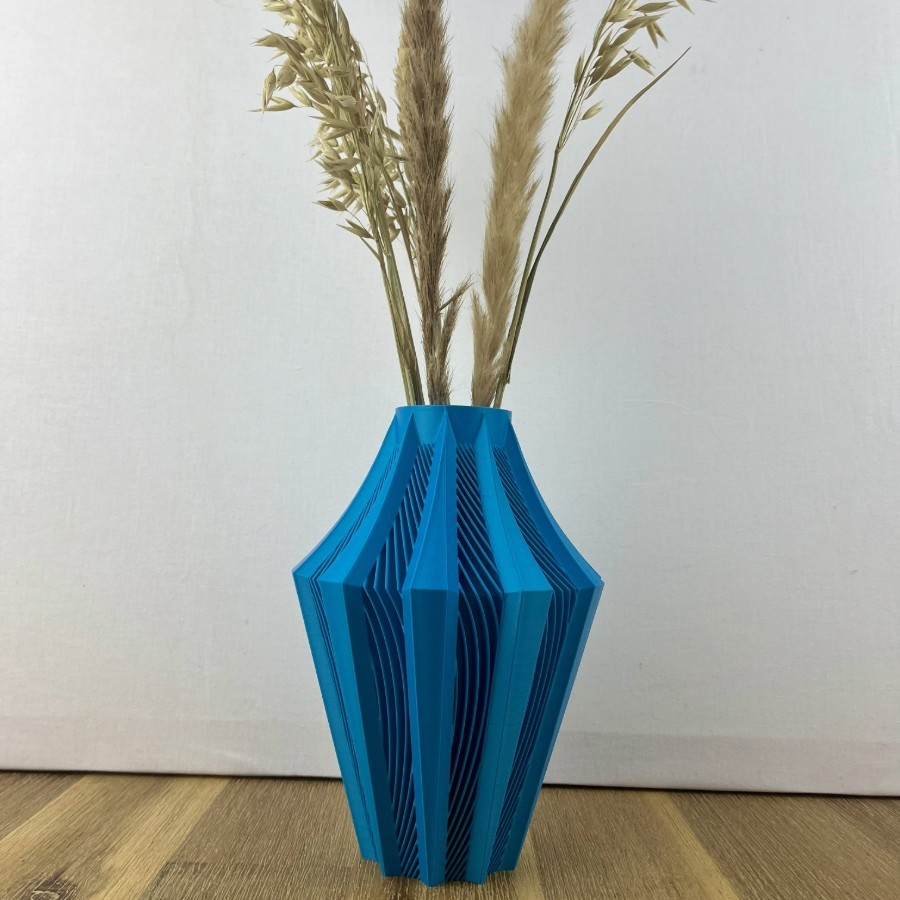 Vase Walo – Vase design sculptural aux lignes verticales